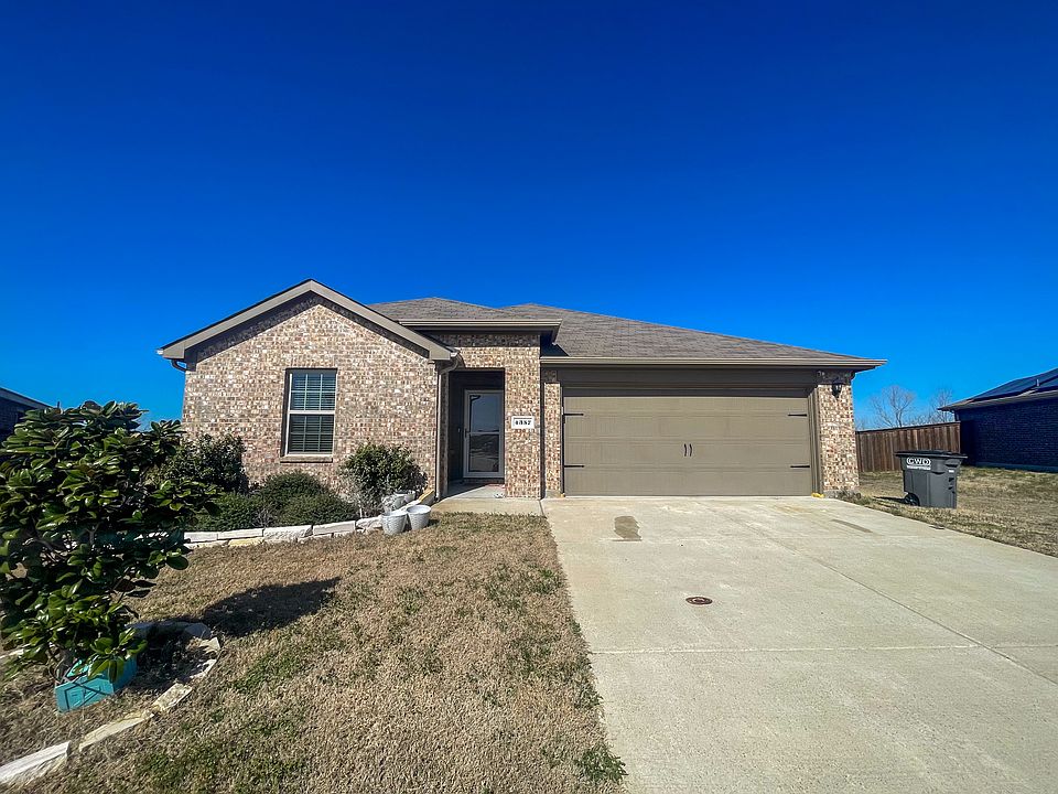 1st image of 4357 Pyramid Dr