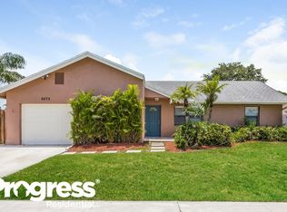 9275 Edgemont Ln, Boca Raton, FL 33434