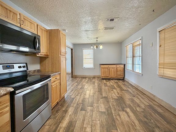 4th image of 400 E Permian Dr #2/7