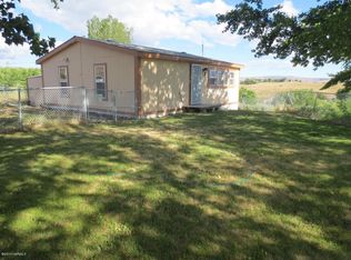 12604 Summitview Ext, Yakima, WA 98908