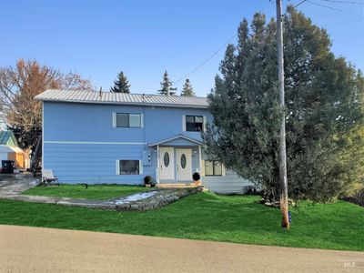 104 W A St, Troy, ID, 83871