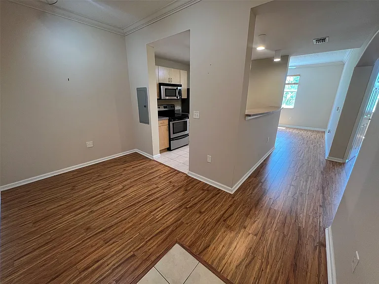 533 NE 3rd Ave #508 — Photo 2