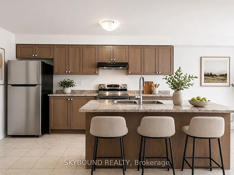 70 Munro Cir — Photo 4