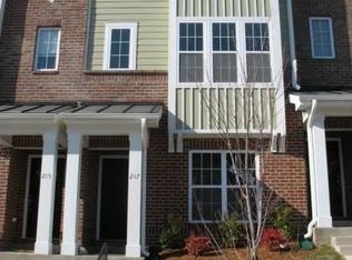 217 Michigan Ave, Cary, NC 27519