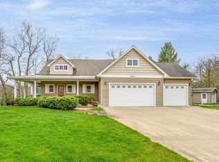 18559 Kreig Dr, Big Rapids, MI 49307