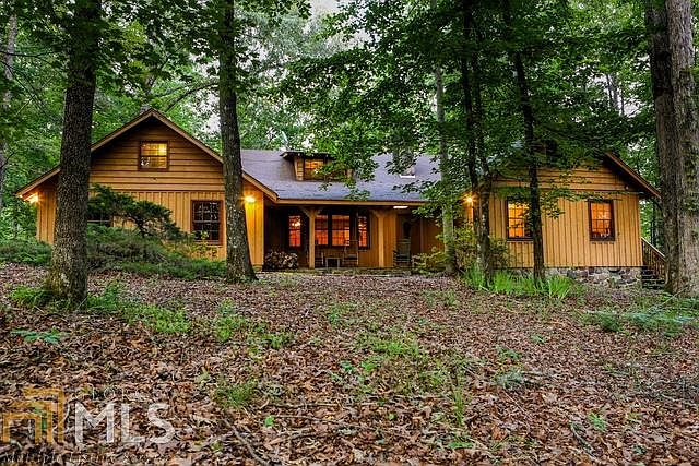 2nd image of 2127 Kelly Mountain Rd