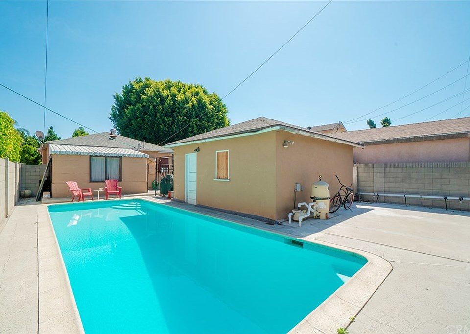 2nd image of 10231 San Anselmo Ave