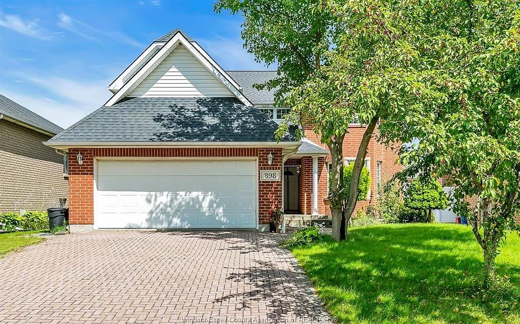 4 bed, 3.5 bath, $3,000 — Photo 1