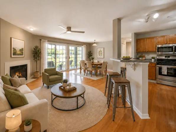 5S530 Scots Dr, Naperville, IL