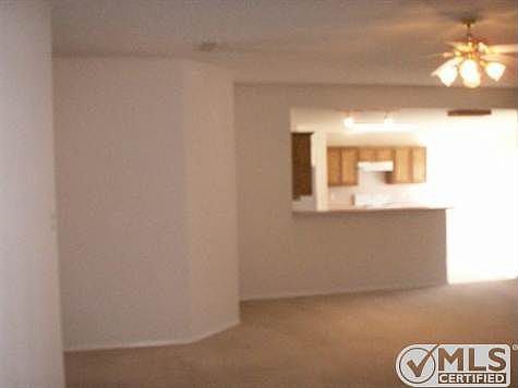 3rd image of 104 Yosemite Dr
