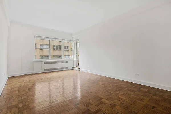 Rented by Byson Real Estate Company | media 12