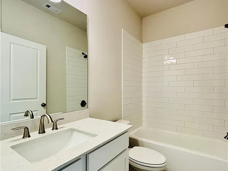 657 Summit Hill Way — Photo 39