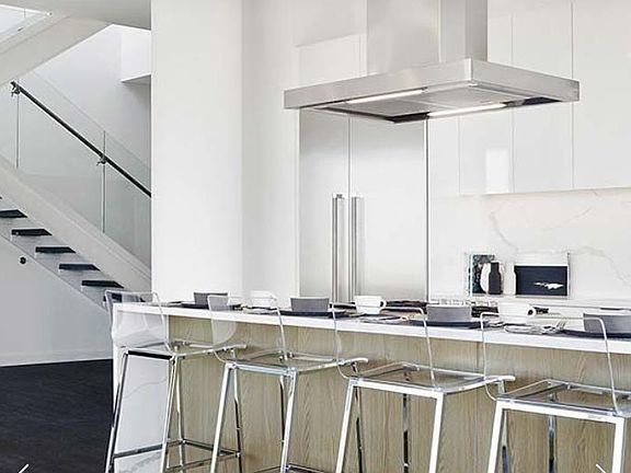 2nd image of 878 W Lill Ave #516