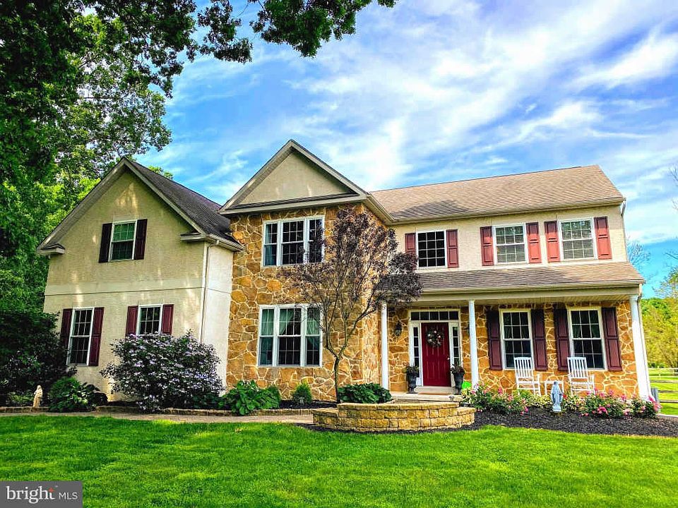 1st image of 42 Lahawa Dr