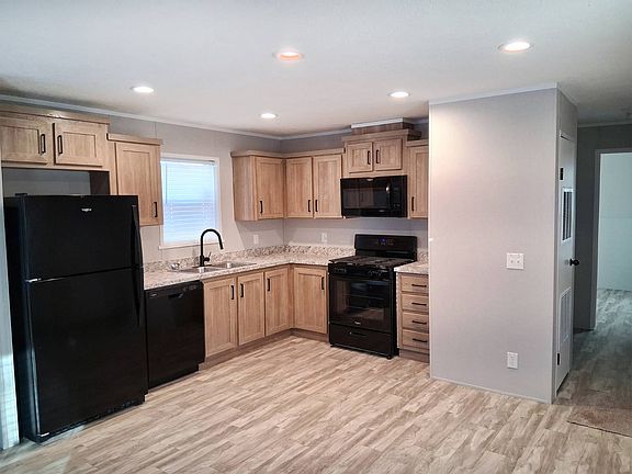 2nd image of 5776 Platte River Rd #56