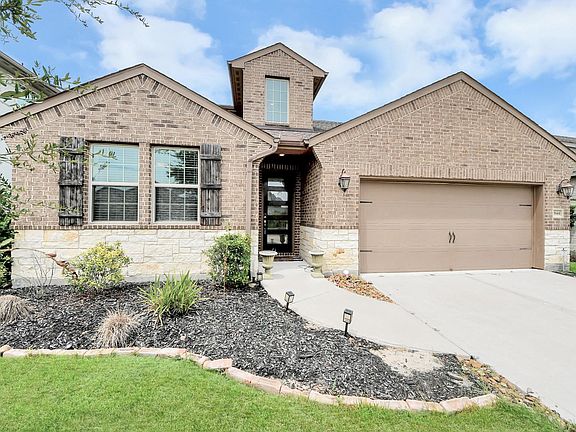2nd image of 2844 Andante Green Dr