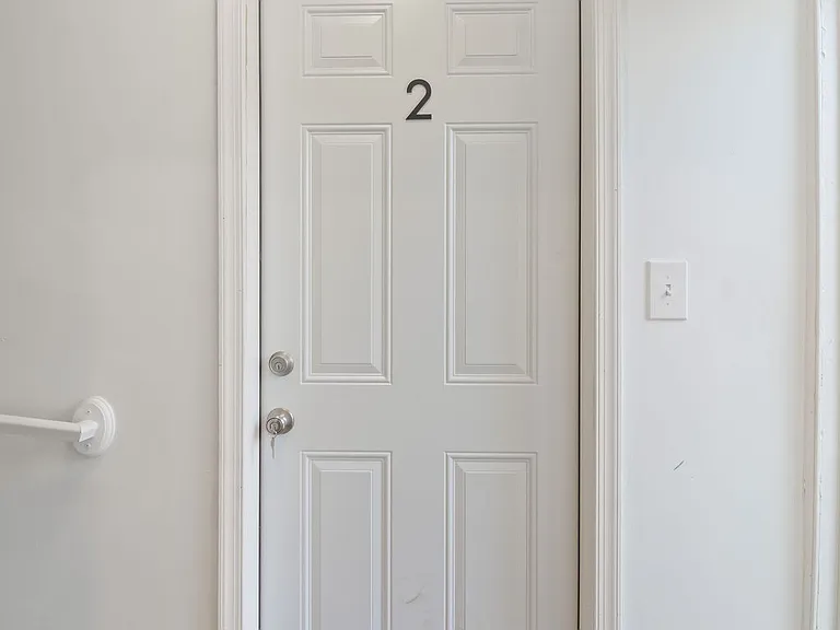 1428 A St SE #2 — Photo 14