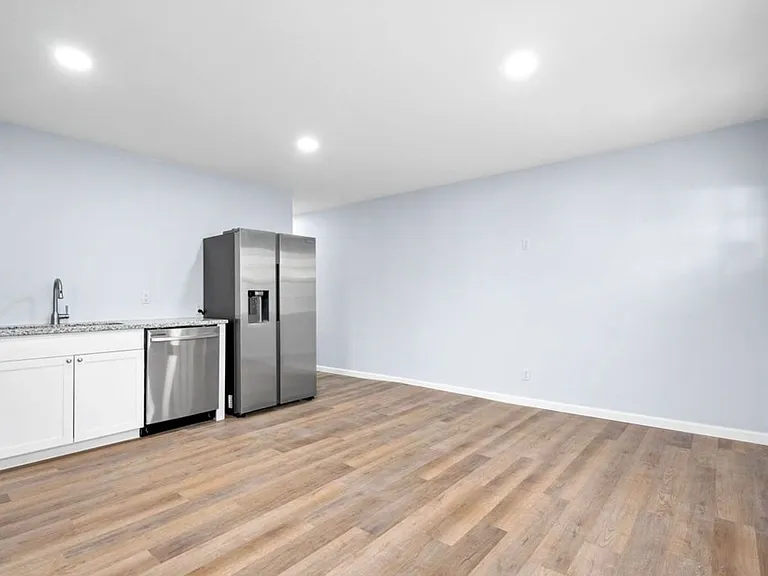 813 Central Ave #813 — Photo 13
