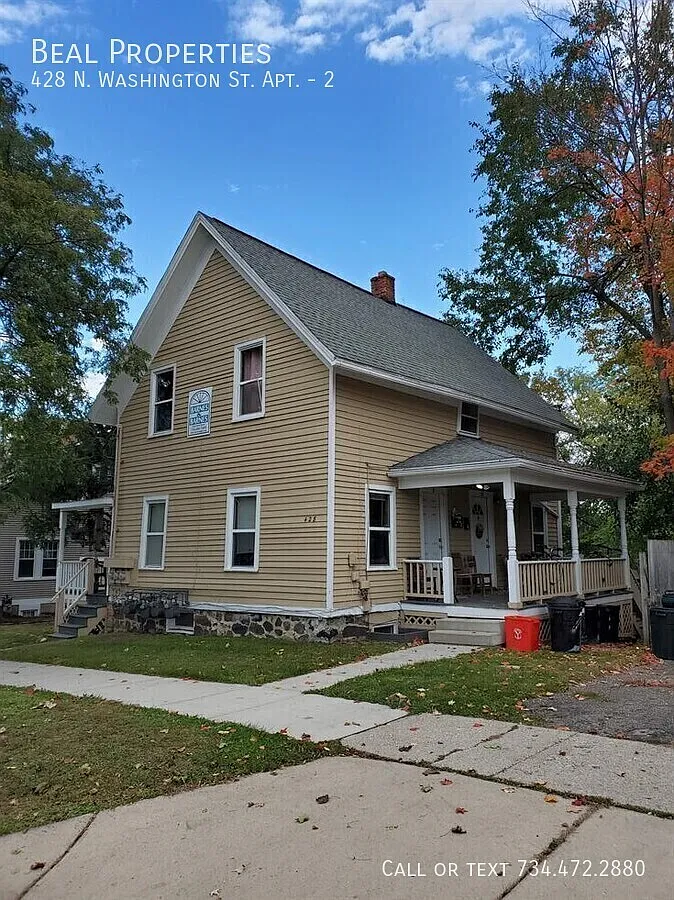 2 bed, $1,240 — Photo 1