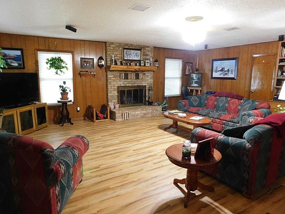 3rd image of 22013 Brierwood Dr