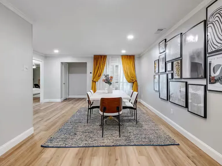 9005 Villa Park Cir — Photo 14