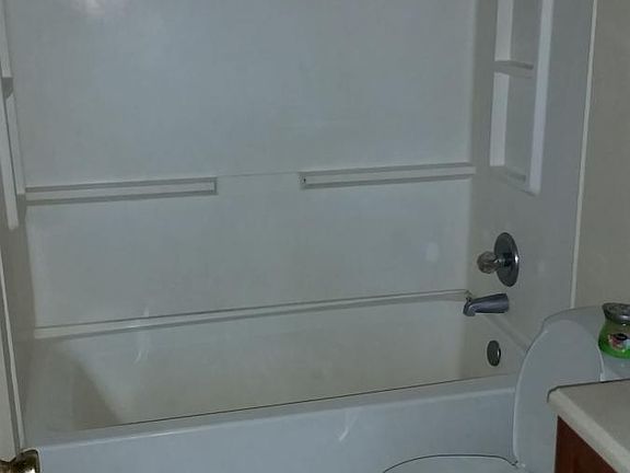 4th image of 304 N Adams St APT C