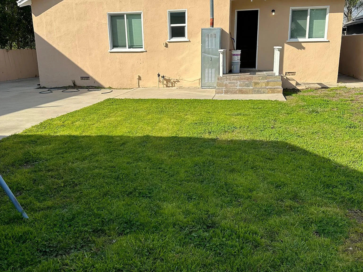2 bed, 1400 sqft, $4,250 — Photo 2