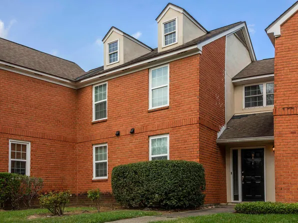 7906 Jefferson Place Blvd #4B, Baton Rouge, LA 70809