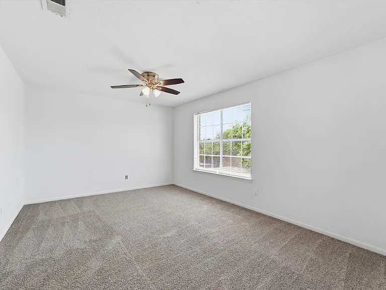 78 W Park West Dr — Photo 10