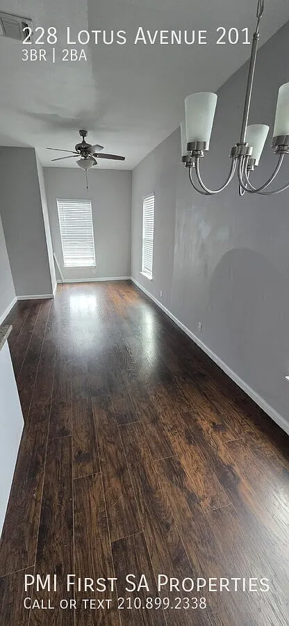 3 bedroom and 2 bathrooms has newly renovated modern home in Southtown unit ready to move in! — Photo 2