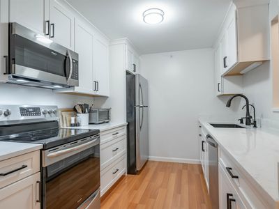 11 Bartemus Trail #207, Nashua, NH, 03063