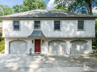 184 Abrahams Ln, Villanova, PA 19085