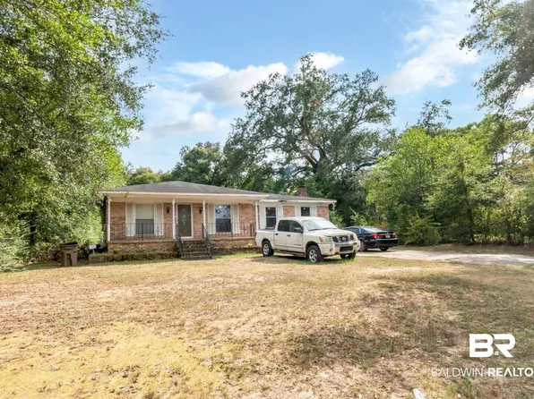 5429 Colonial Oaks Dr N, Mobile, AL 36618