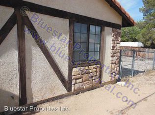 20766 Powhatan Rd, Apple Valley, CA 92308