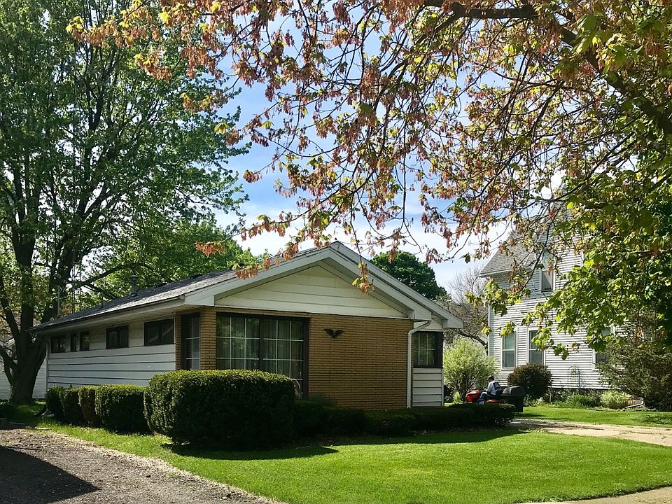 1st image of 605 N Main St