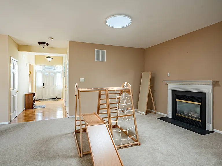 109 Lincoln Rd — Photo 19