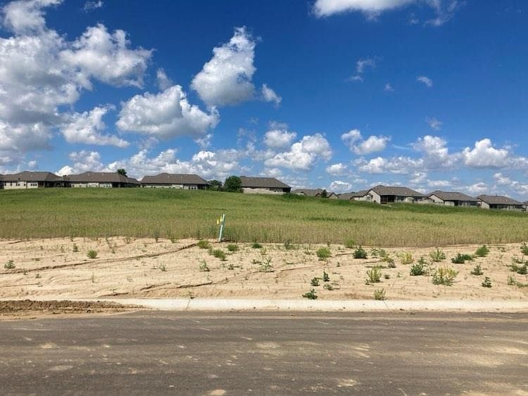 2nd image of 4510 Valley Ridge Dr