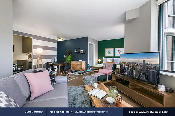 Rented by The Blueground | media 4