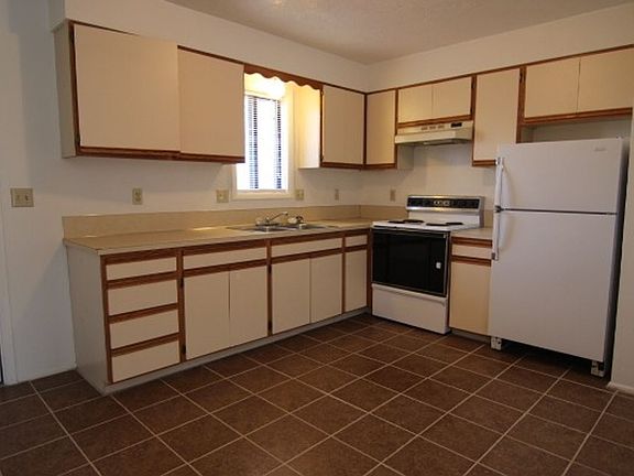 3rd image of 1255 Idaho Ave #1255