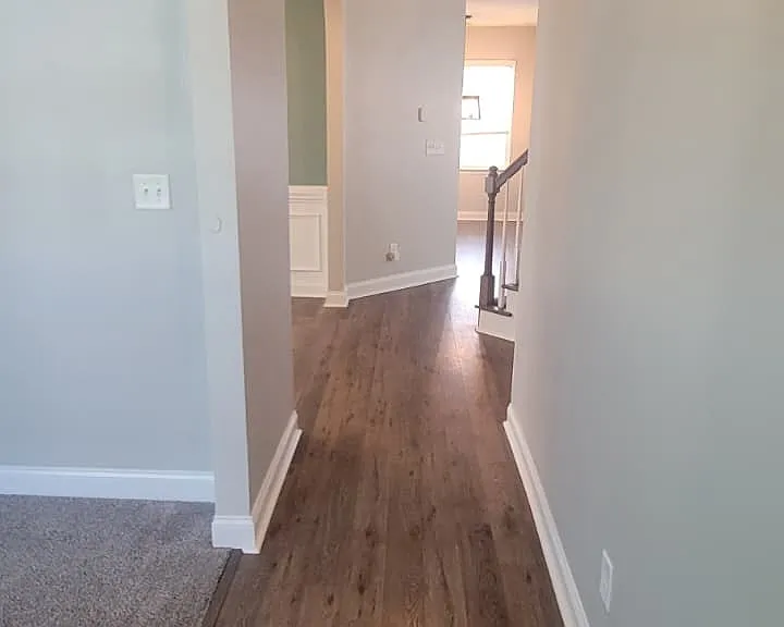 1728 Harrington Rd — Photo 3