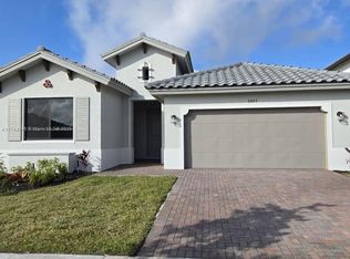 5097 Penella Ave, Immokalee, FL 34142