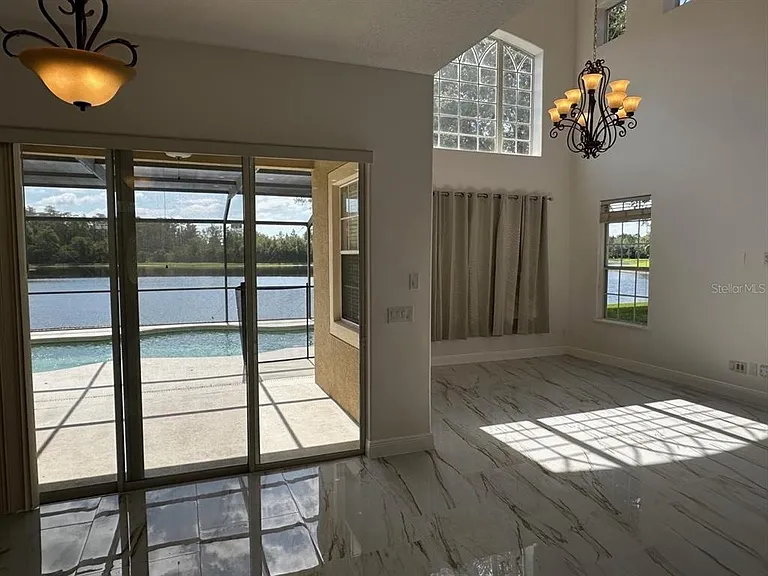 844 Spring Oak Cir — Photo 5