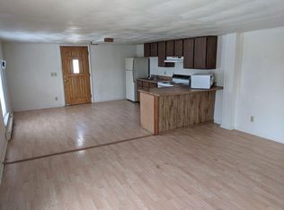 8644 Davis St APT 3, Mount Horeb, WI 53572