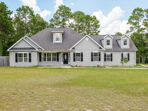 5 Tucker Ln, Graniteville, SC 29829