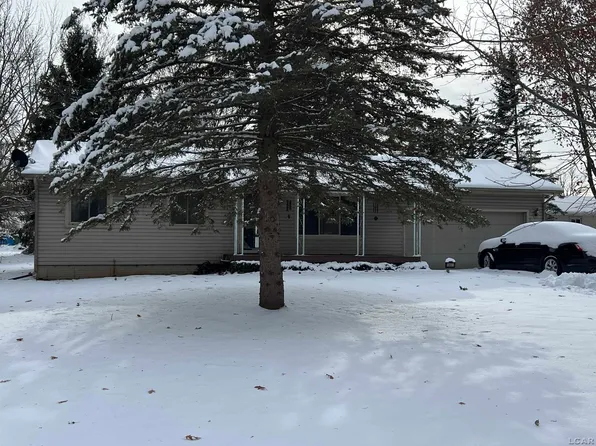 10801 Siam Ct, Brooklyn, MI 49230