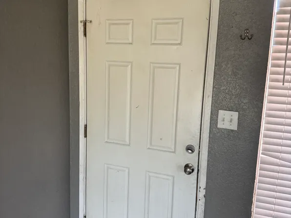 1639 Crowell St, Livingston, CA 95334