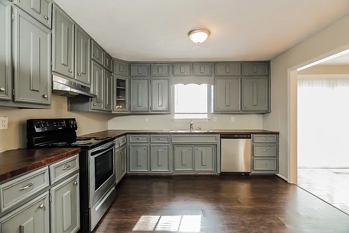 345 Saint John Rd NW — Photo 7