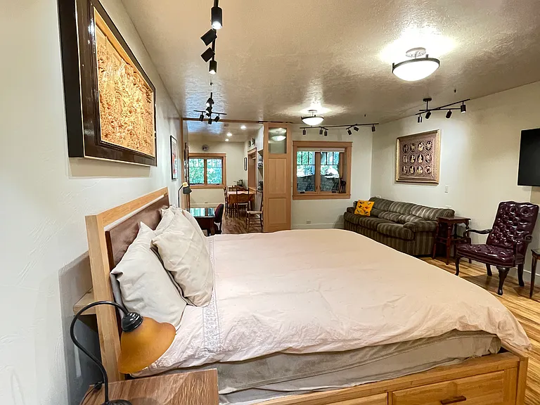 114 Granite St #2 — Photo 26