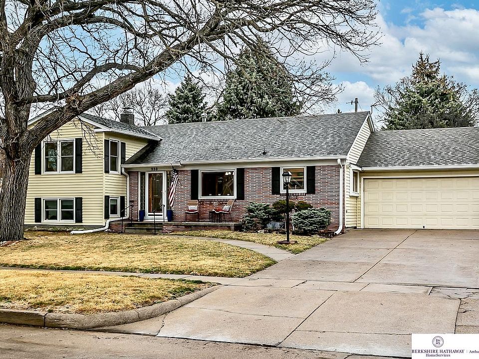 230 W 19th St, Fremont, NE 68025 Zillow