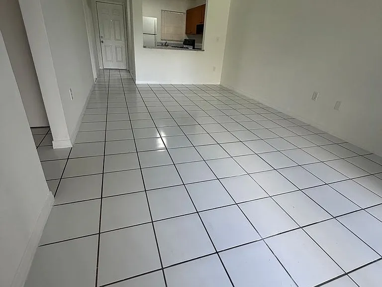 Allegro Apartments — Photo 30